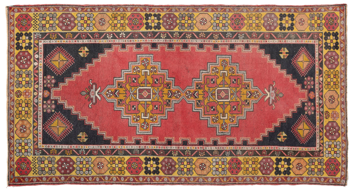 Vintage Turkish Rug Vjera