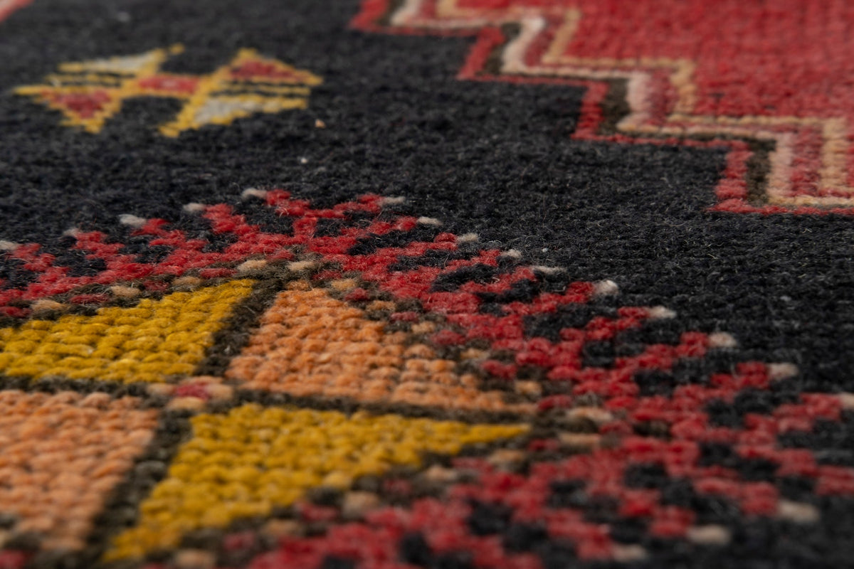 Vintage Turkish Rug Vjera