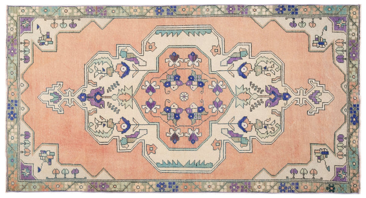 Vintage Turkish Rug Kontxesi