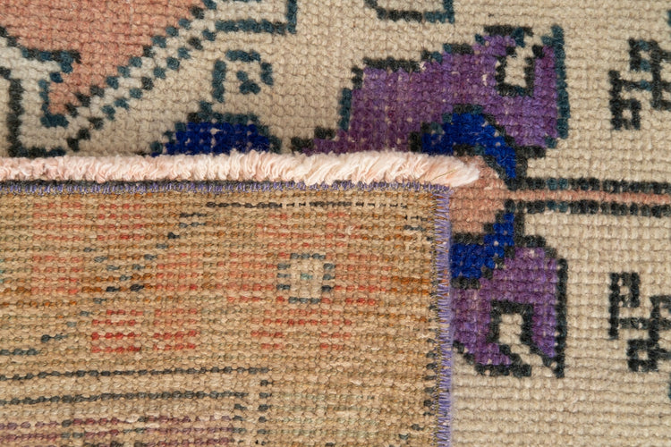 Vintage Turkish Rug Kontxesi