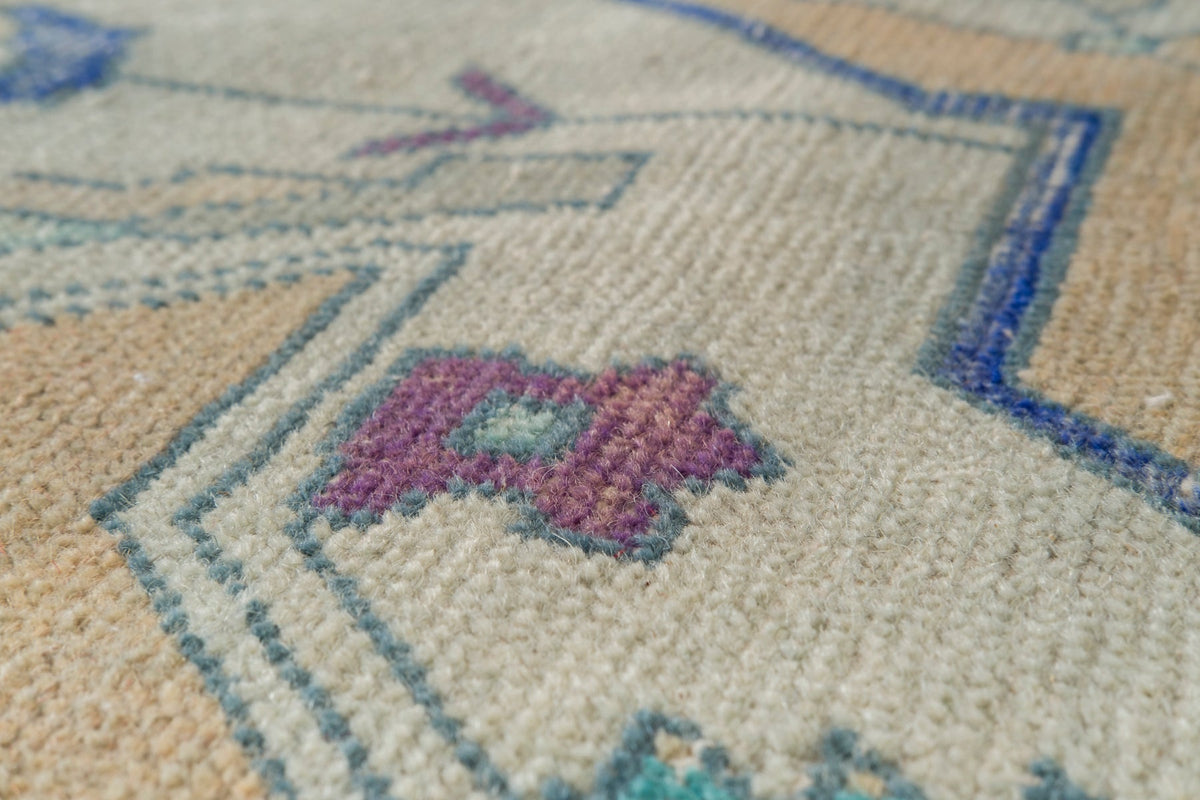 Vintage Turkish Rug Frufora