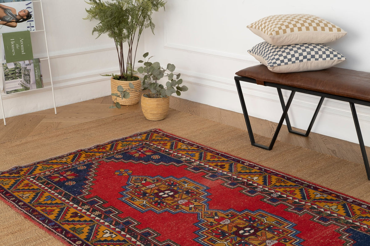 Vintage Turkish Rug Medard
