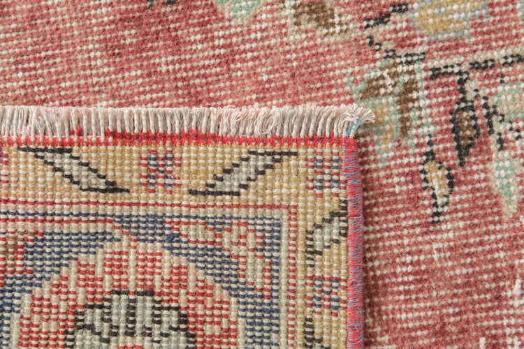 Vintage Distressed Rug Tiziano