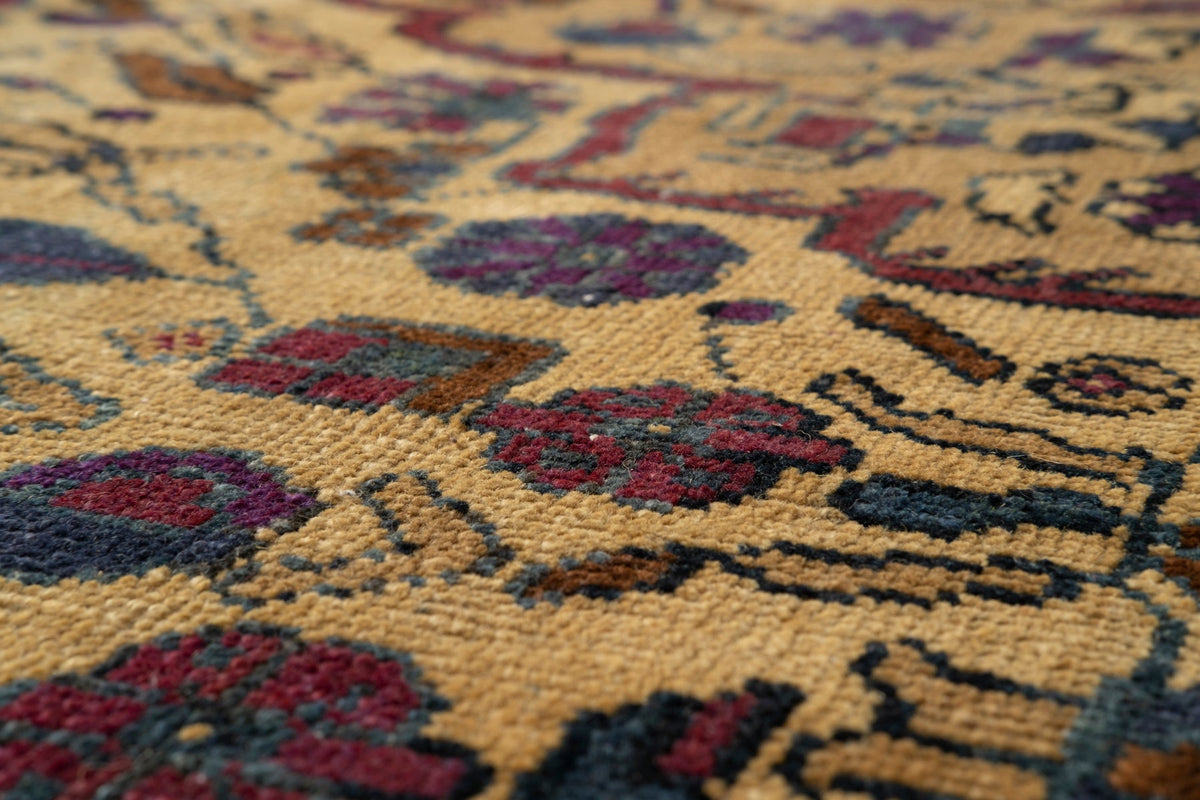 Vintage Distressed Rug Shoba