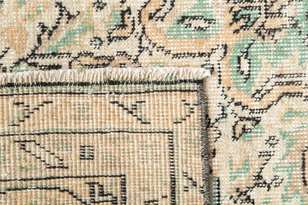 Vintage Persian Rug Balca