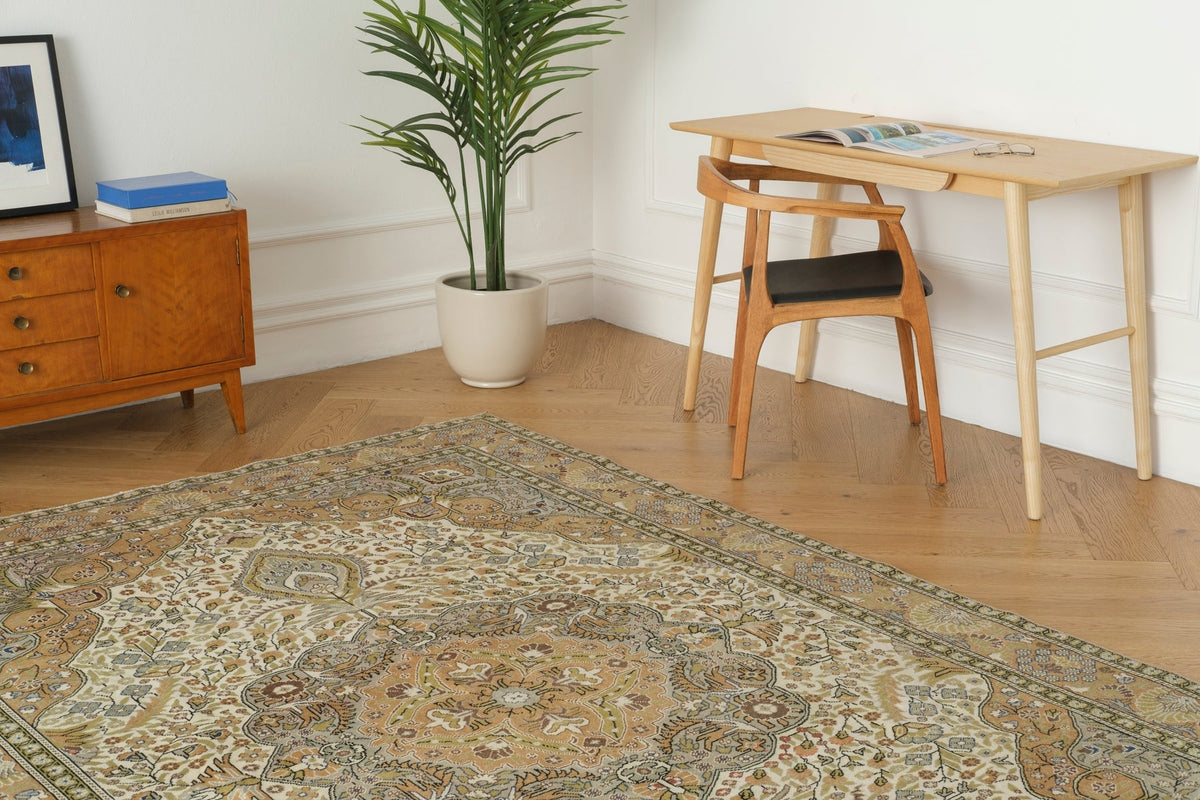 Vintage Persian Rug Ditlev