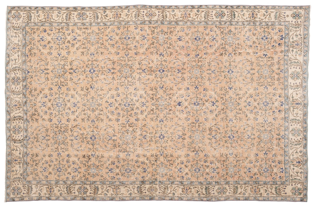 Vintage Distressed Rug Lyria