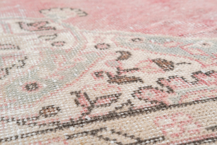 Vintage Persian Rug Eviara
