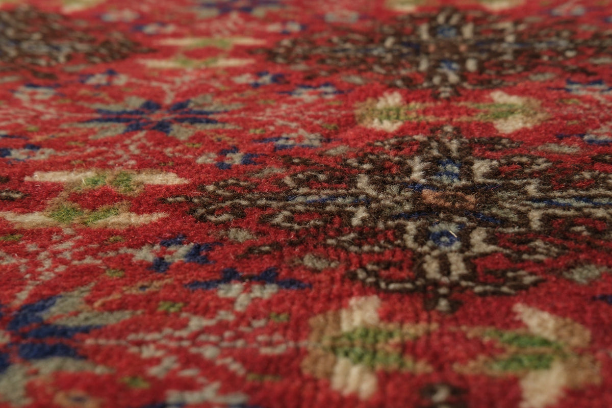 Vintage Turkish Rug Bergsteinn