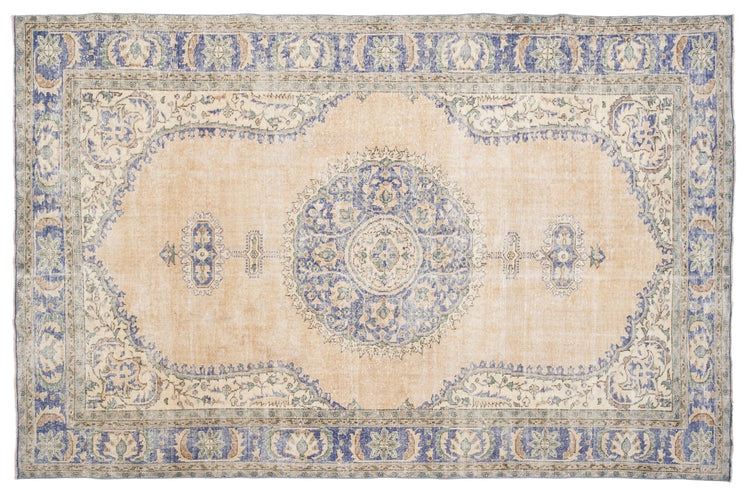 Vintage Persian Rug Imiria