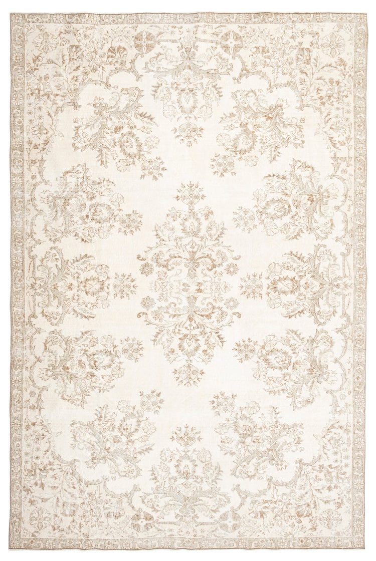 Vintage Distressed Rug Salira
