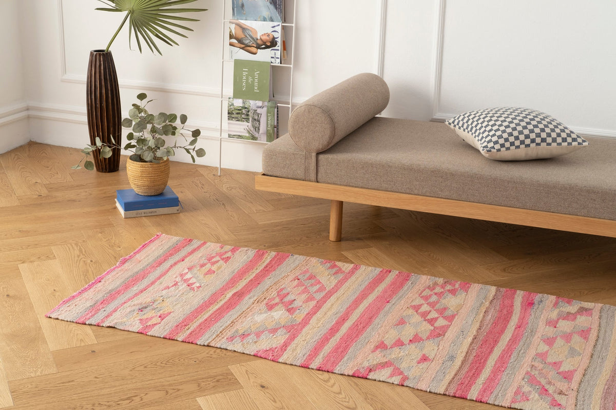 Vintage Kilim Runner Rug Helis