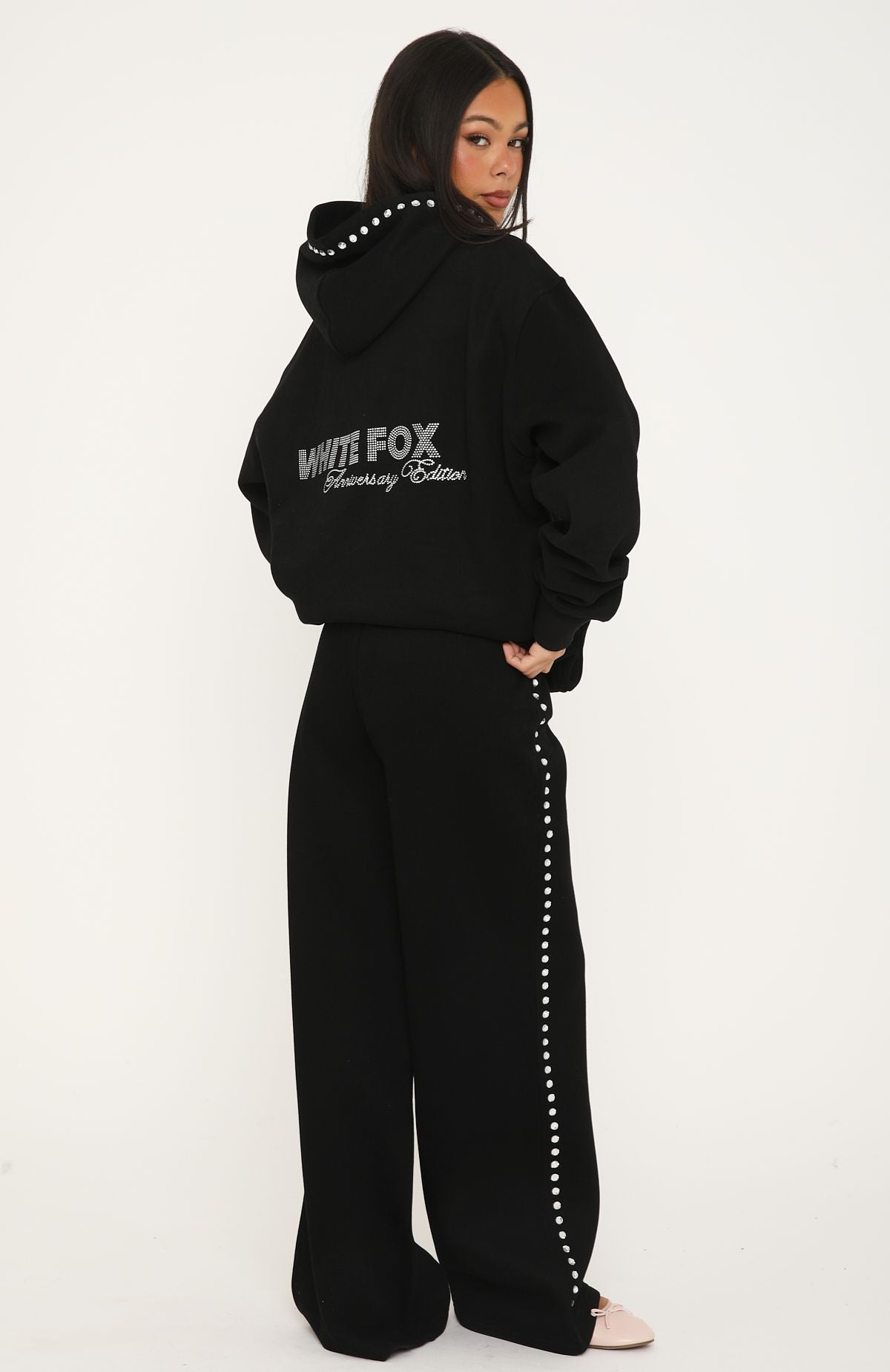 Shining Moment Wide Leg Sweatpants Black