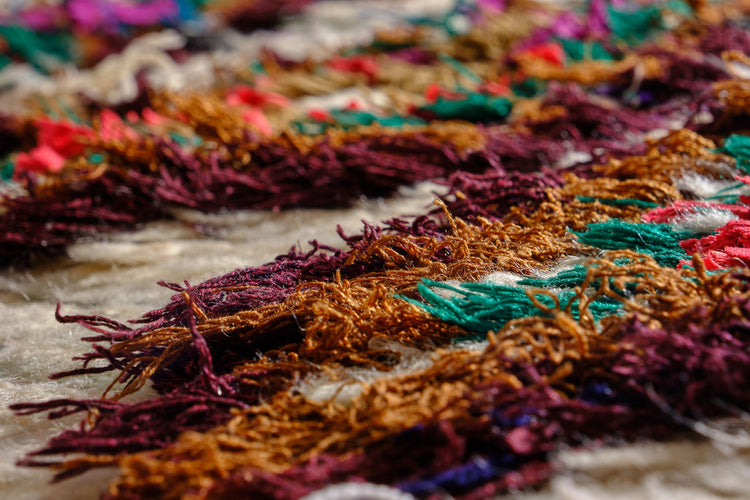 Vintage Moroccan Rug Subramaniyam