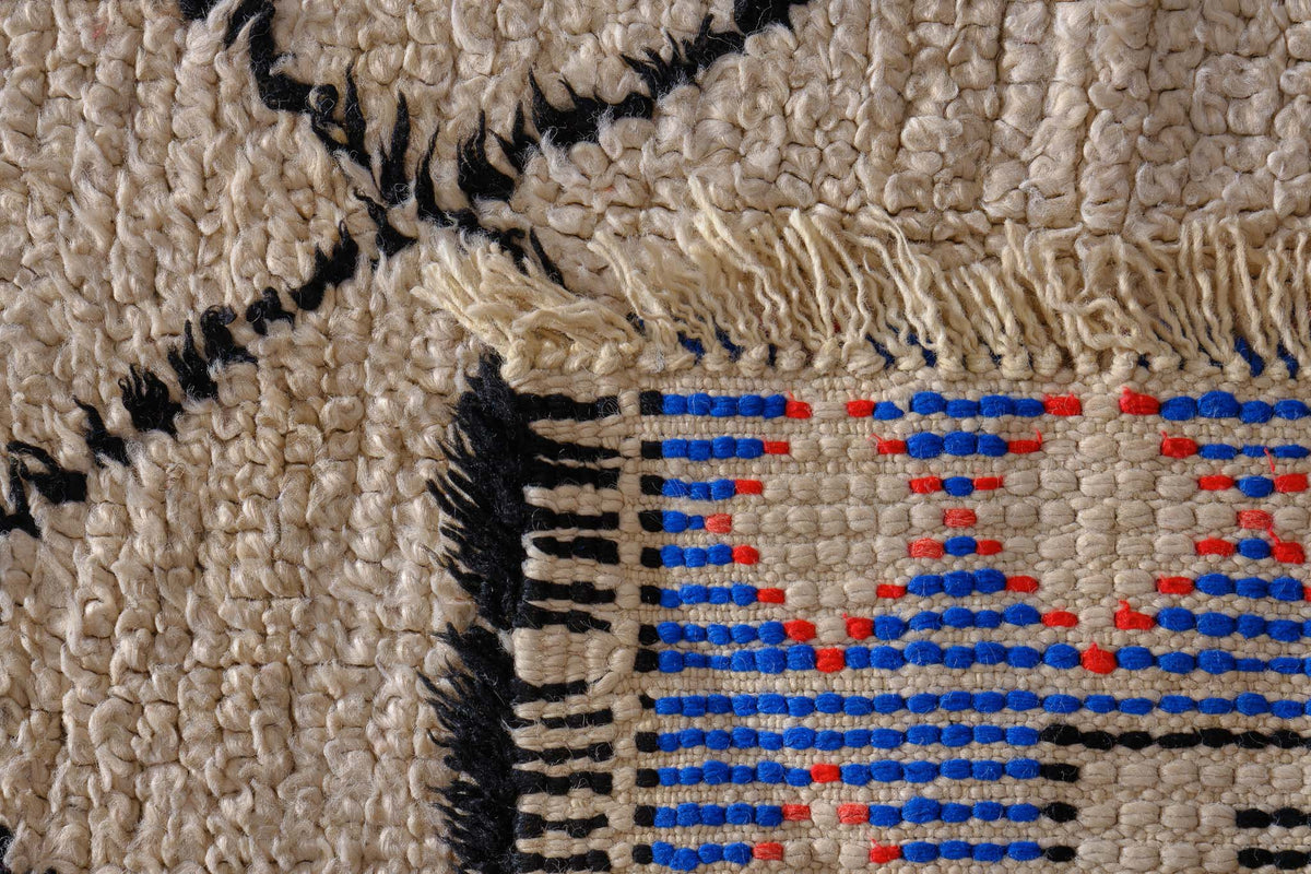Vintage Moroccan Rug Shinnosu