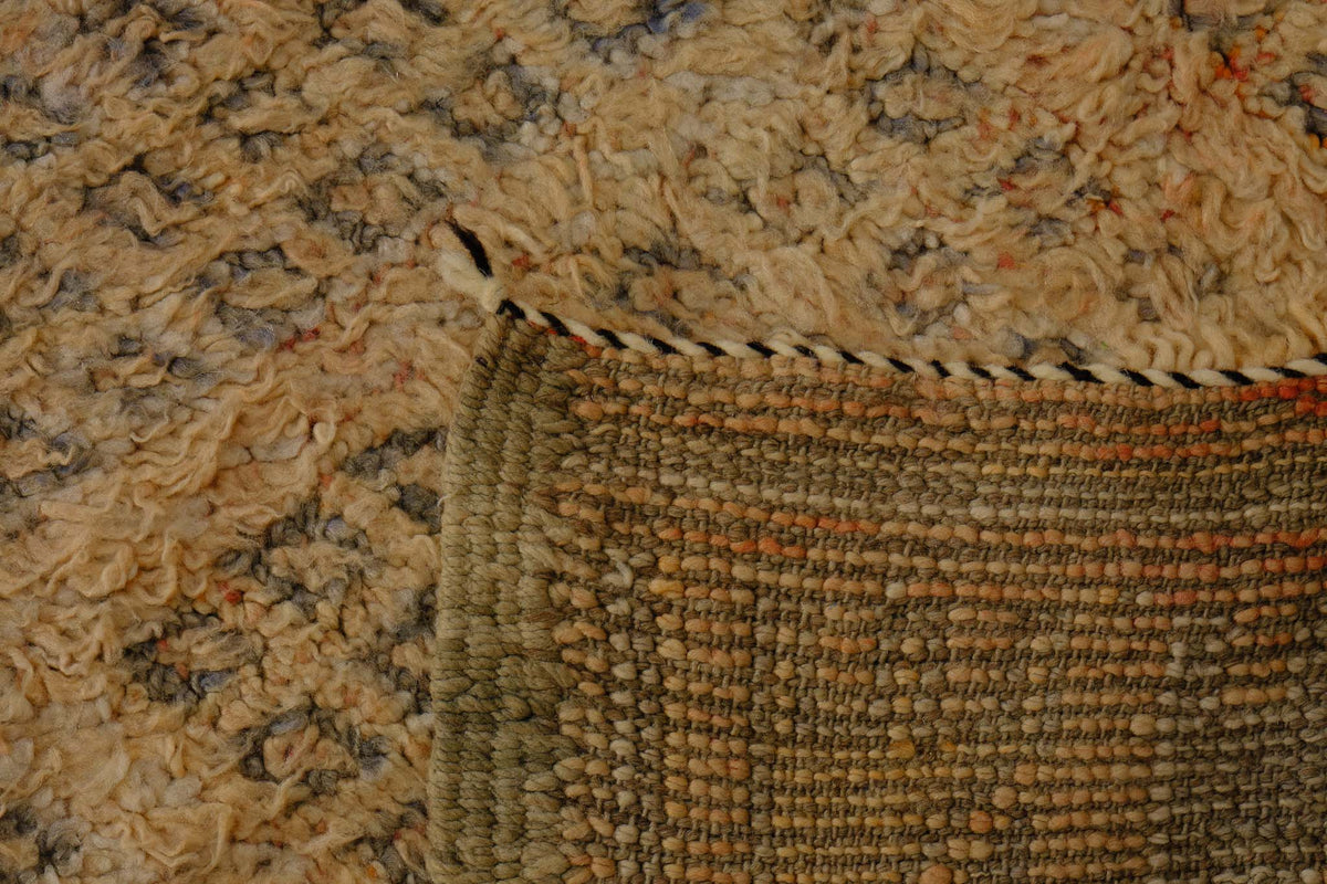 Vintage Moroccan Rug Eje