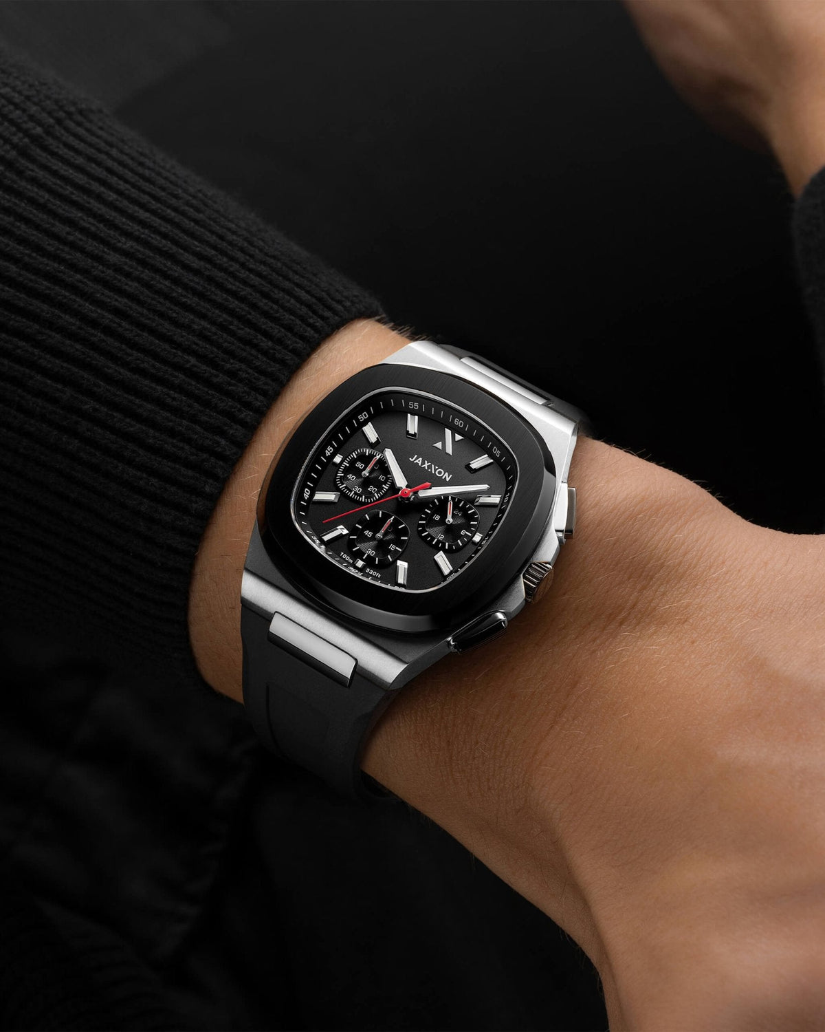 JX1 Chronograph Sport Watch + Cuban Link Chain 8mm - JAXXON