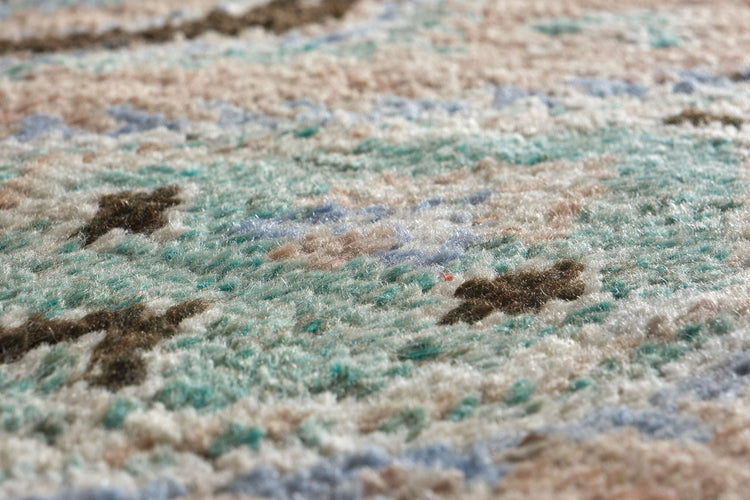 Vintage Moroccan Rug Ovanir