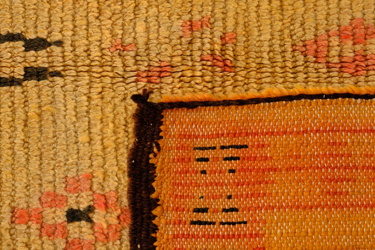 Vintage Moroccan Rug Masayushi