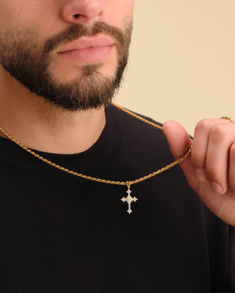 Pavé Cross Pendant - JAXXON
