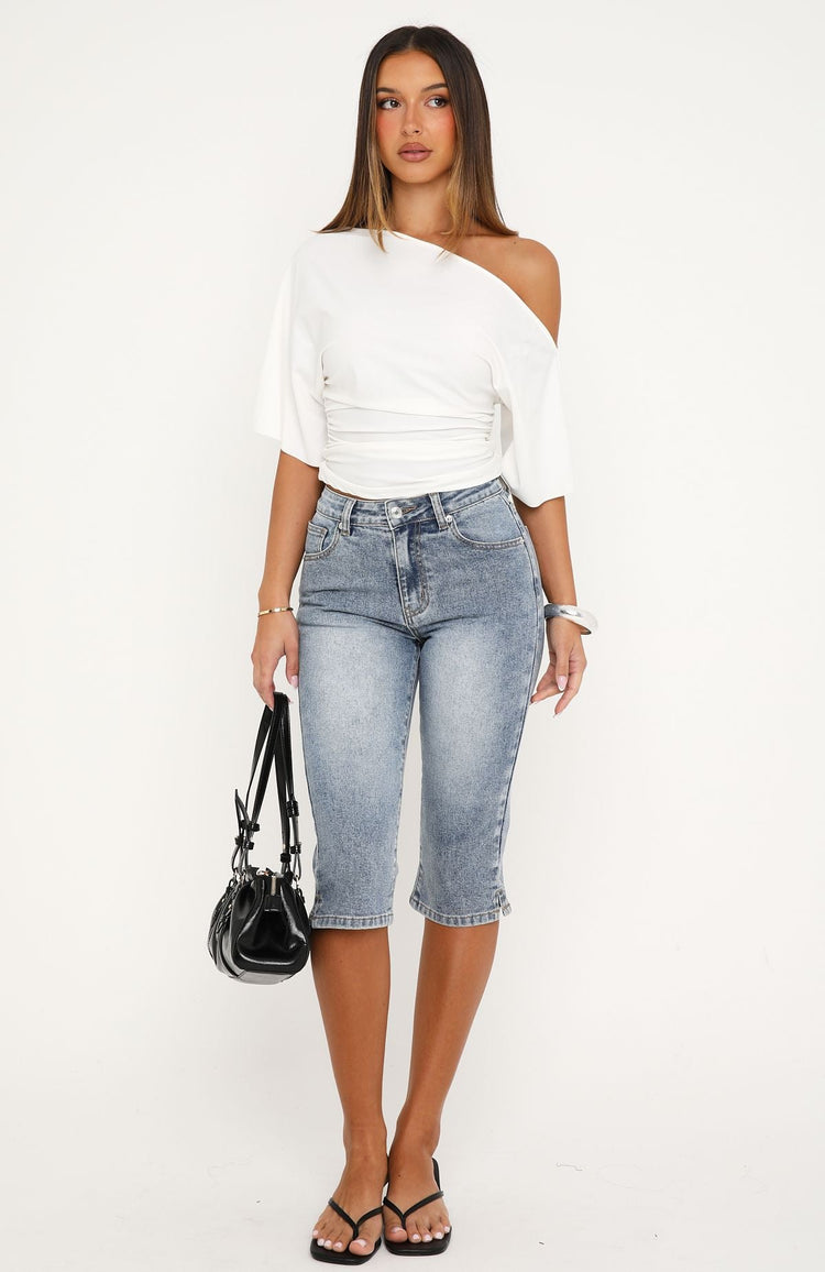 Cynthia High Rise Denim Capri Jeans Vintage Light Blue Wash