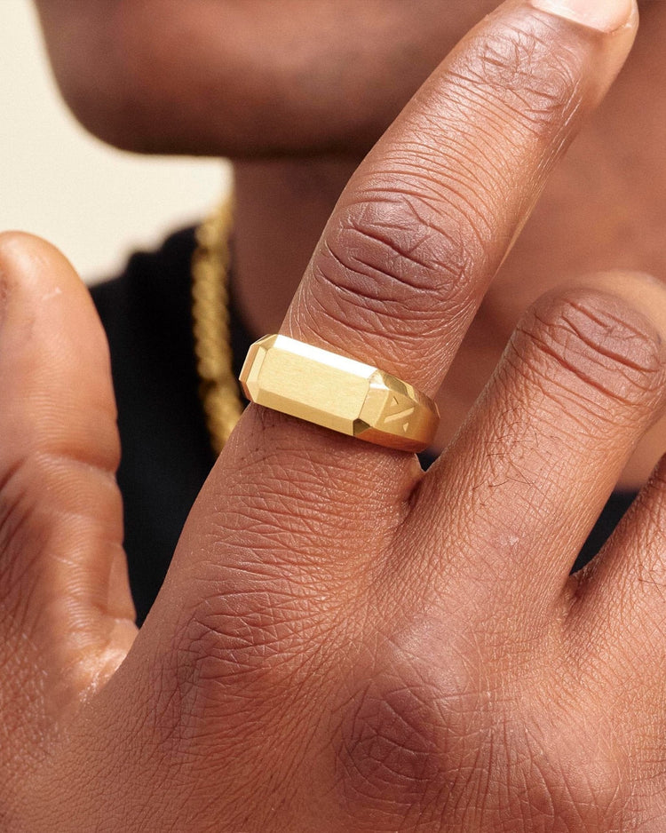 Signet Ring Gold - JAXXON