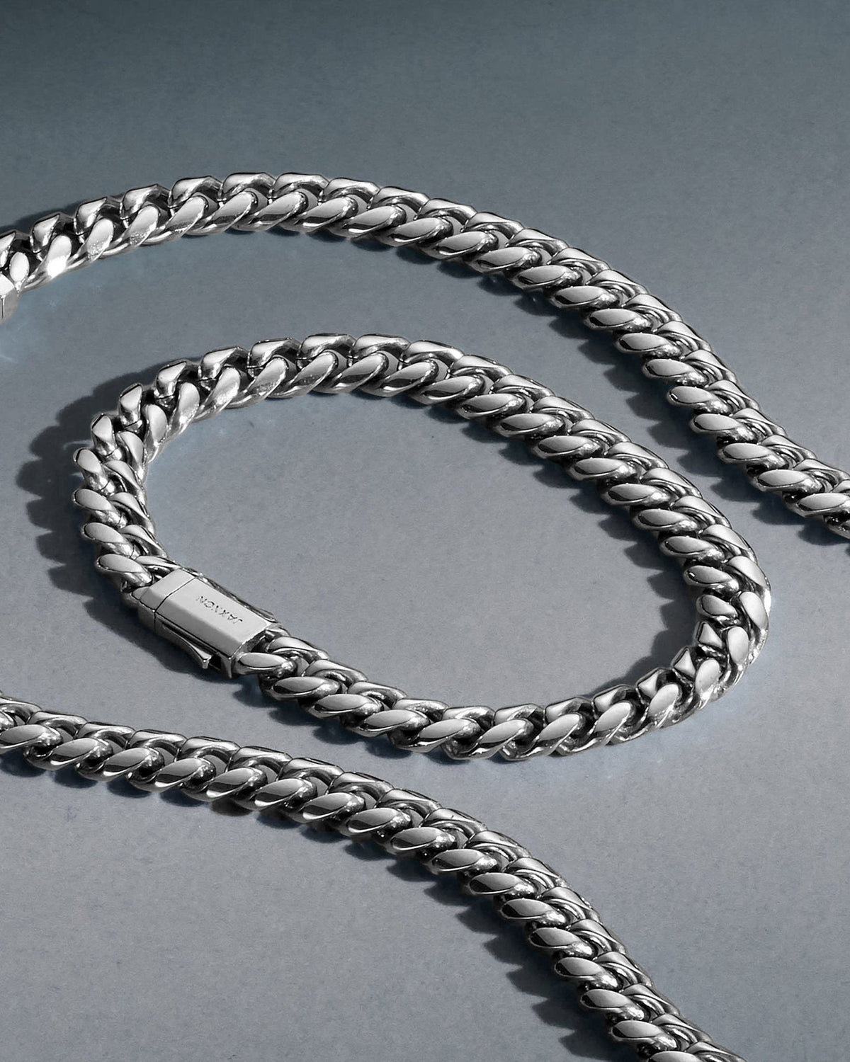 Women's Cuban Link Bracelet 8mm - JAXXON