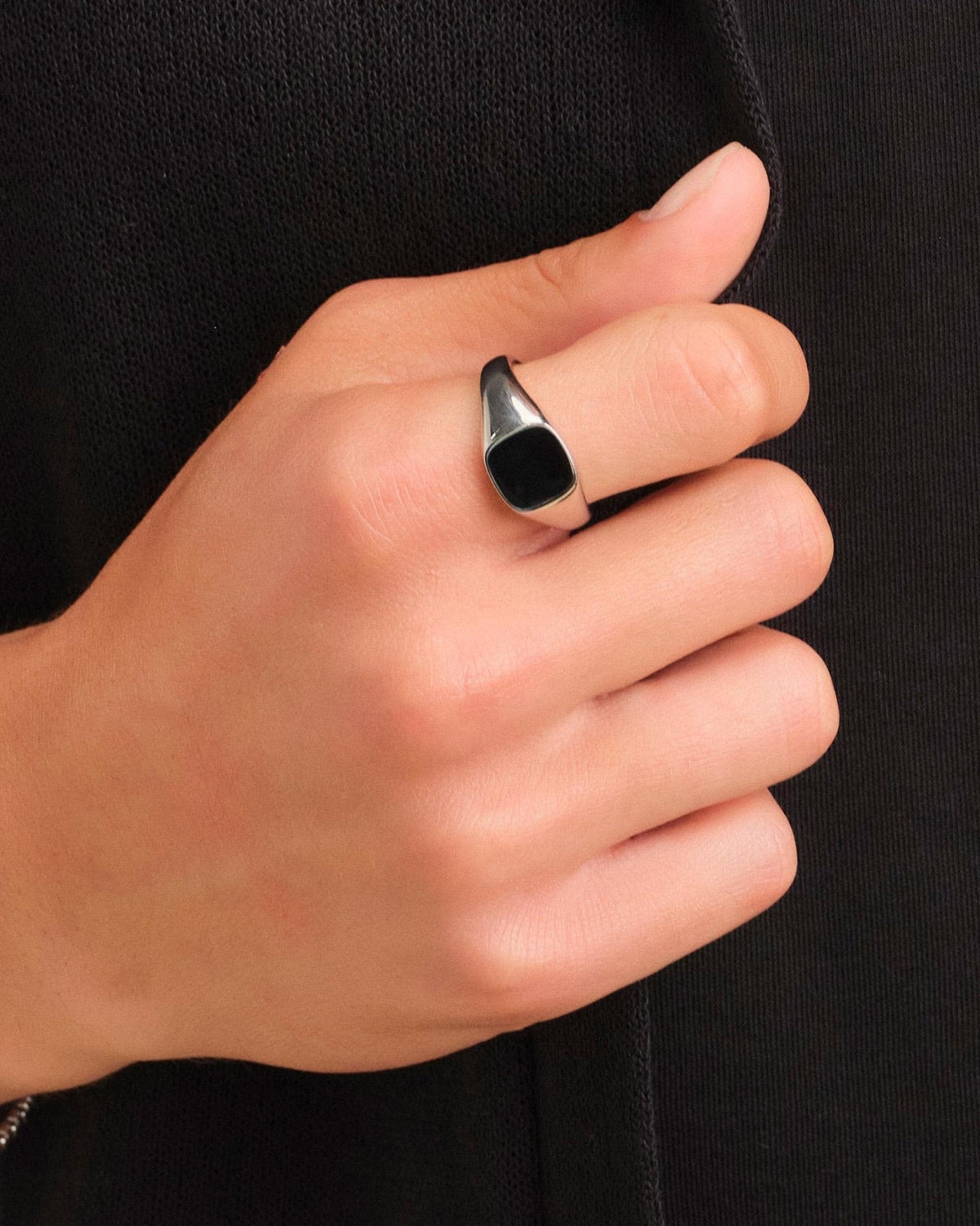 Square Signet Ring Silver - JAXXON