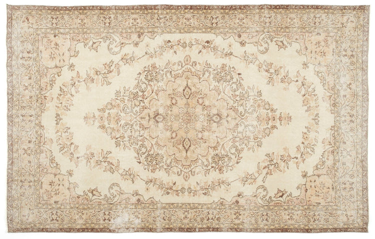 Vintage Distressed Rug Miodrag