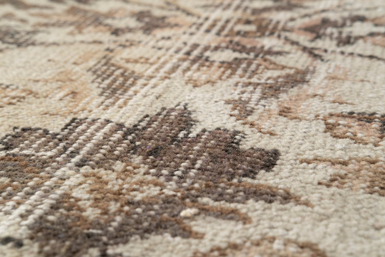 Vintage Distressed Rug Norihiro
