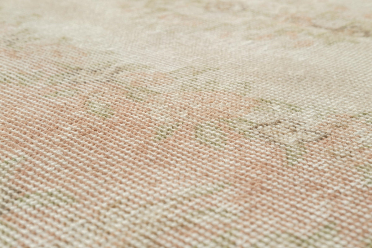 Vintage Distressed Rug Levke