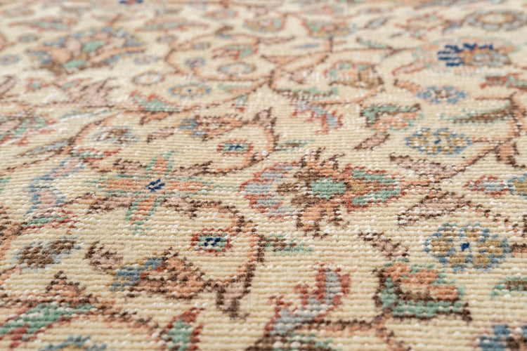 Vintage Persian Rug Novia