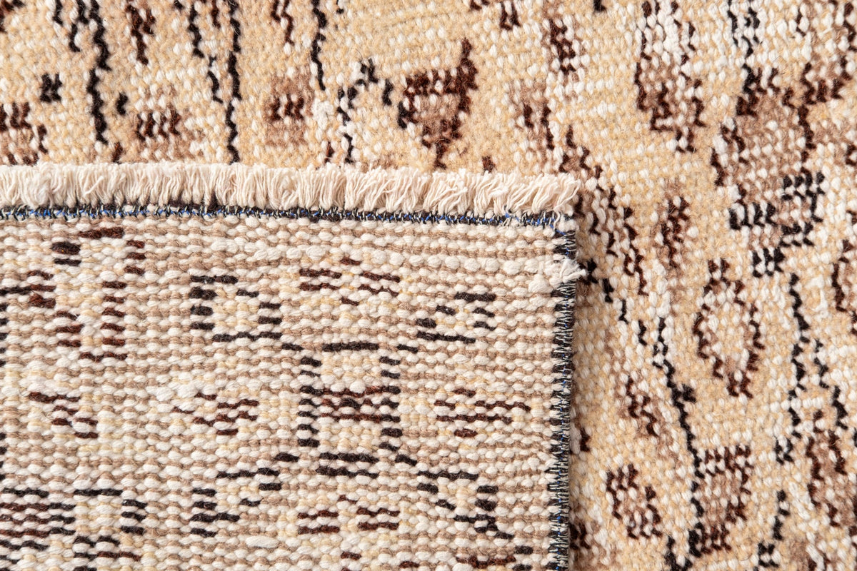 Vintage Distressed Rug Isina