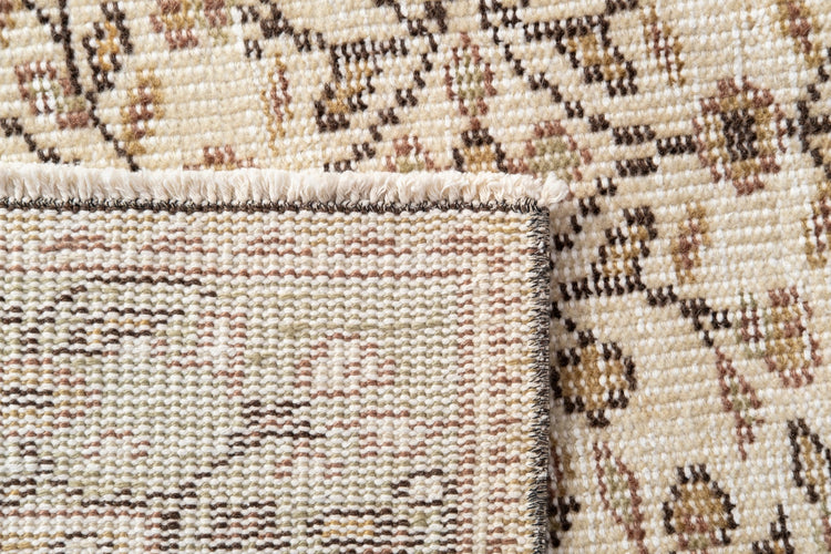 Vintage Distressed Rug Raira