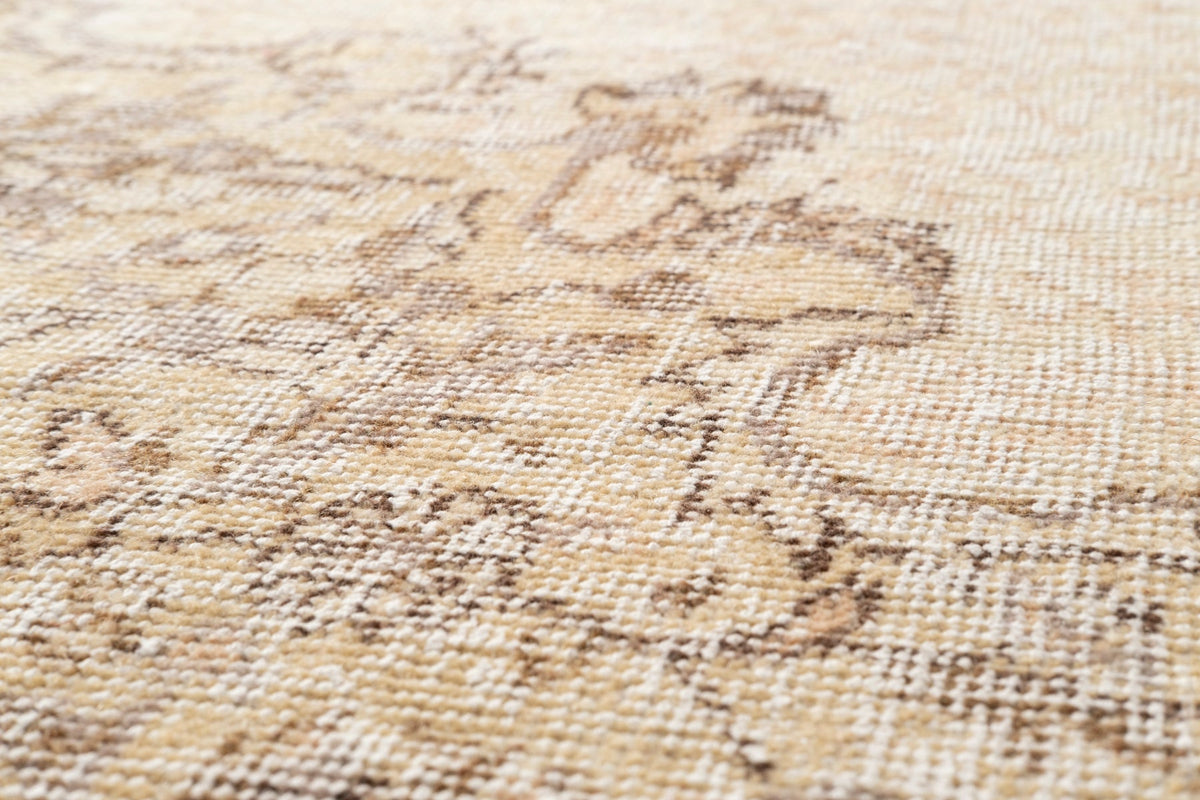 Vintage Distressed Rug Kylaron