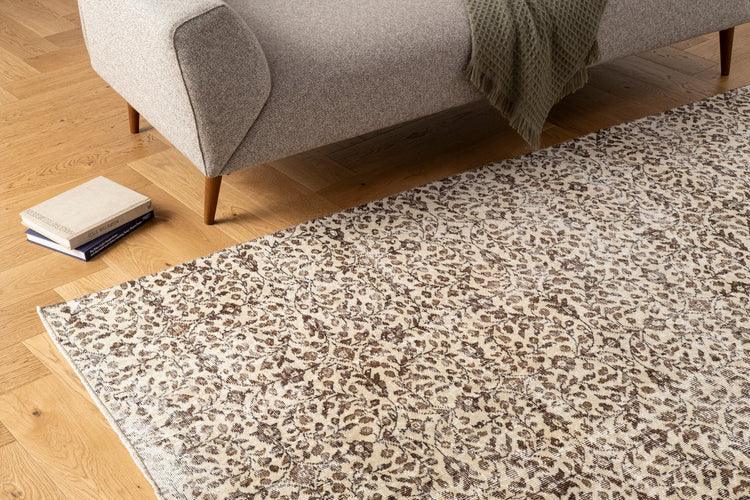 Vintage Distressed Rug Kyrionor