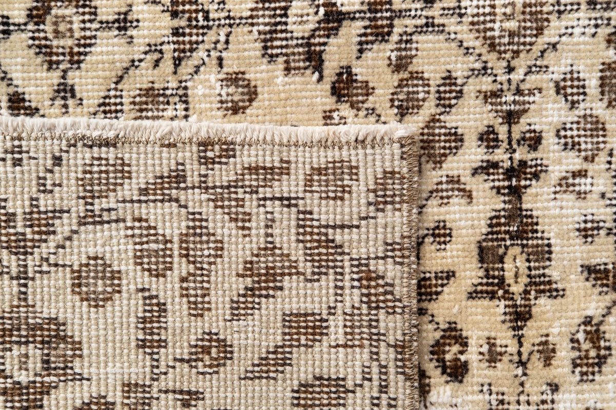 Vintage Distressed Rug Kyrionor