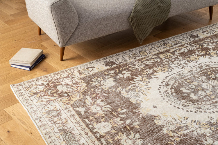 Vintage Persian Rug Virana