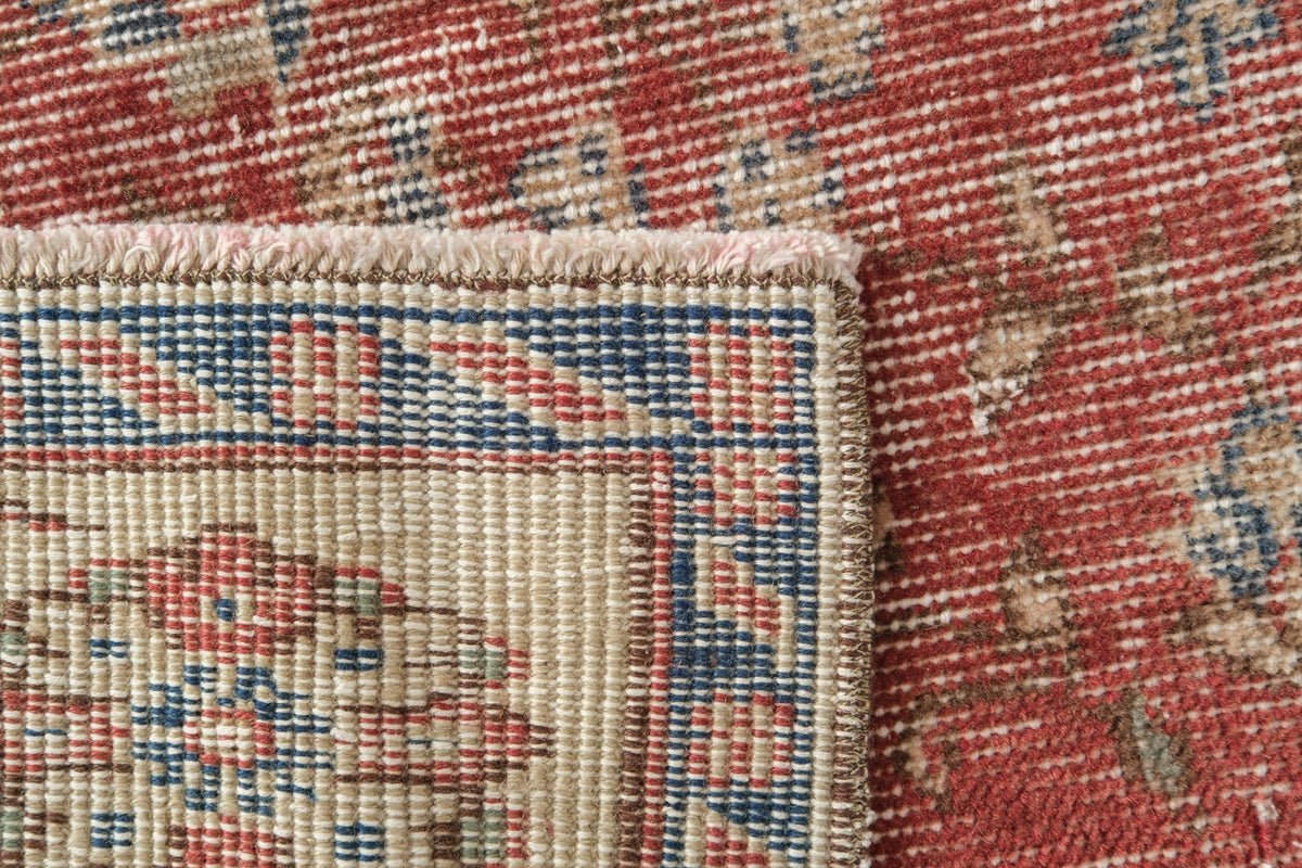 Vintage Distressed Rug Kazimirs