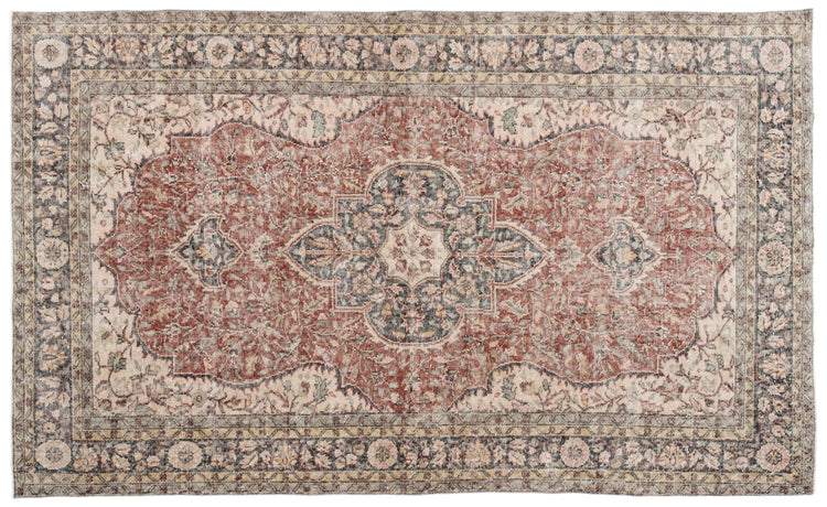 Vintage Distressed Rug Olnren
