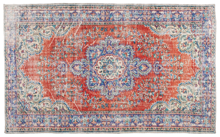 Vintage Distressed Rug Alenya