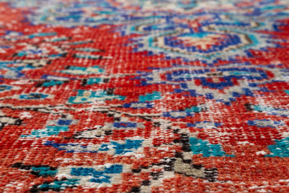Vintage Distressed Rug Alenya
