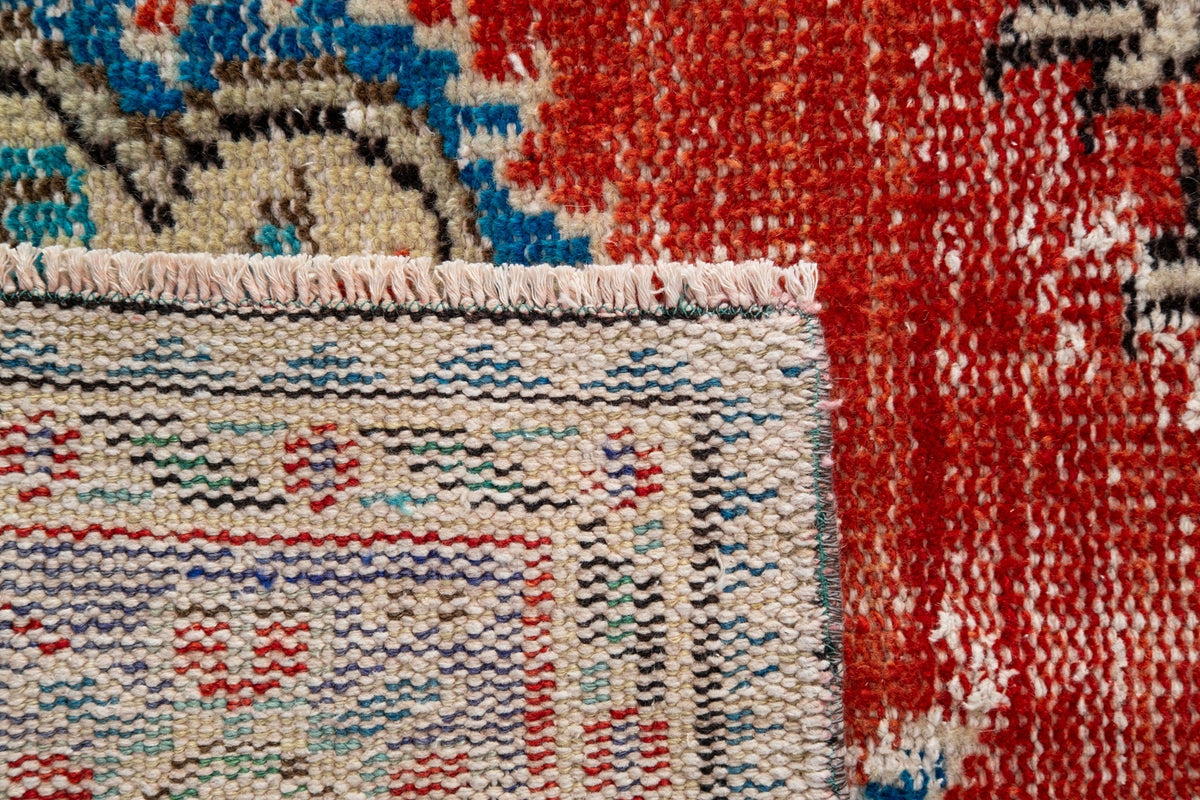 Vintage Distressed Rug Alenya