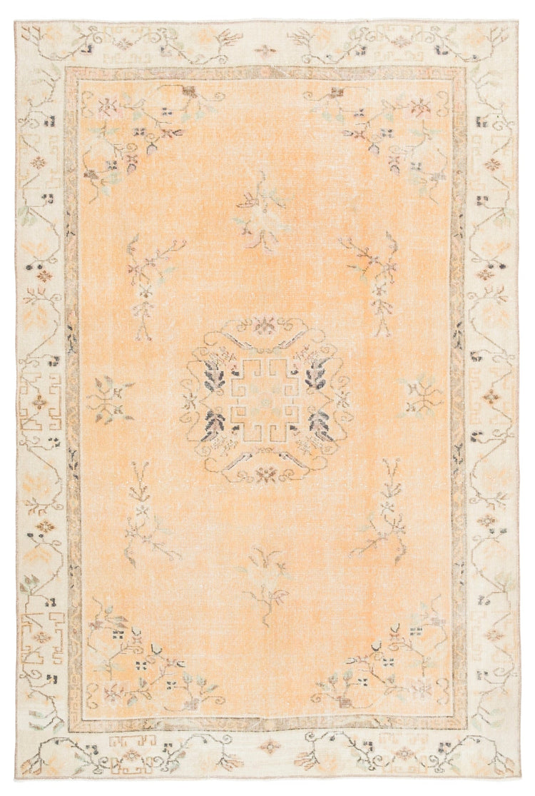 Vintage Distressed Rug Serenella