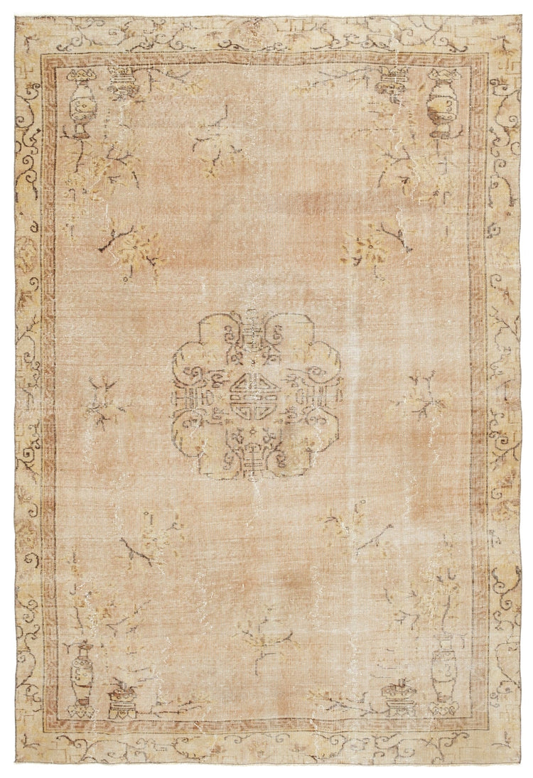 Vintage Distressed Rug Daler