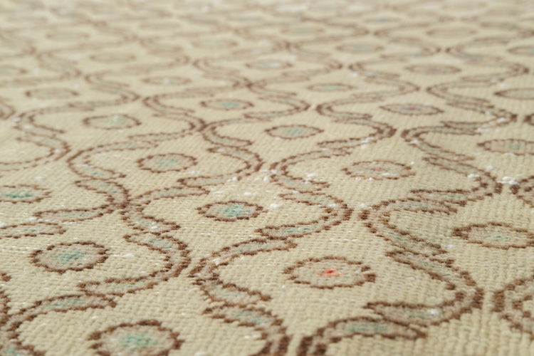 Vintage Distressed Rug Gradimir