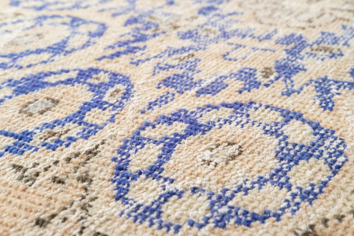 Vintage Persian Rug Sarira