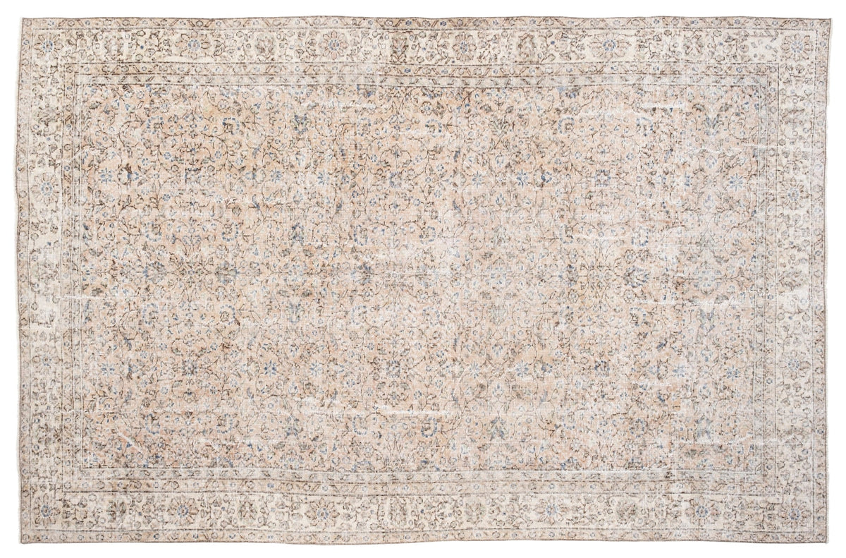 Vintage Distressed Rug Tonara