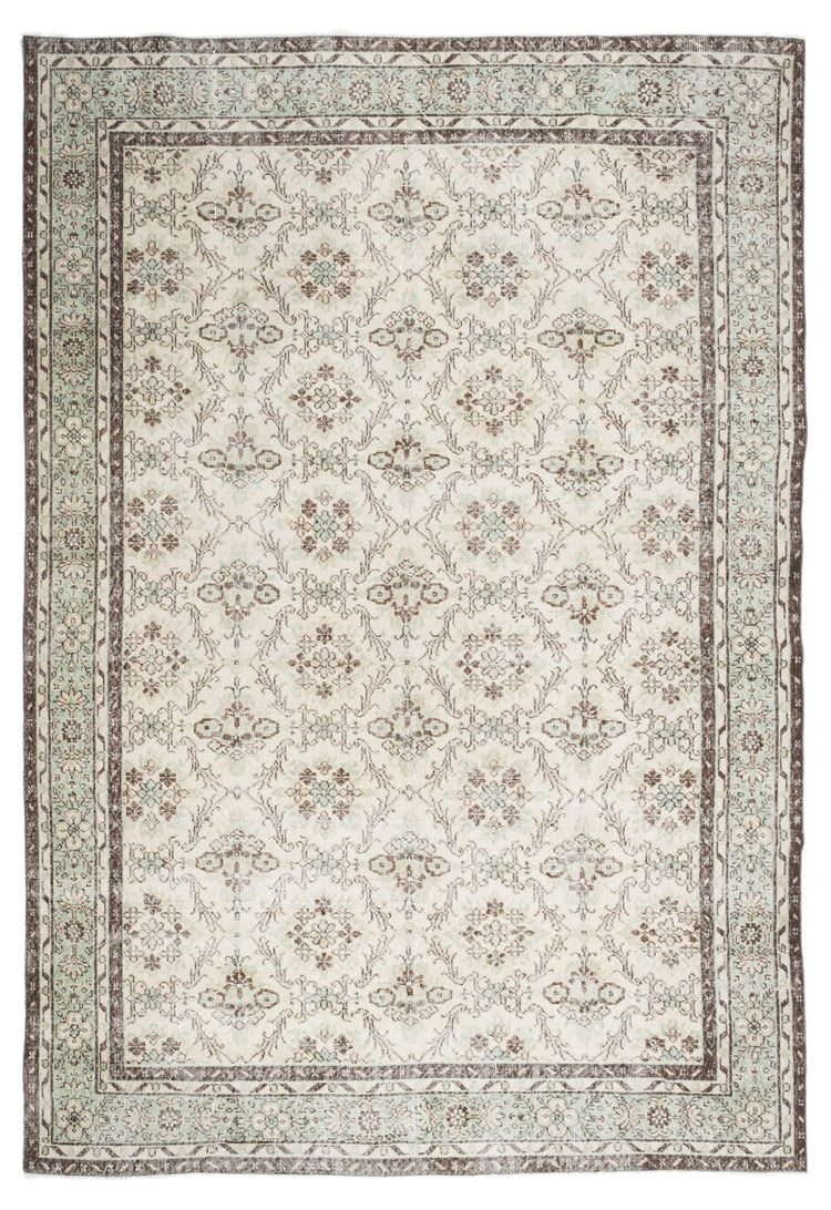 Vintage Distressed Rug Zylirae