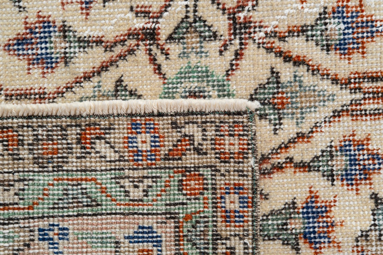 Vintage Distressed Rug Xorlen